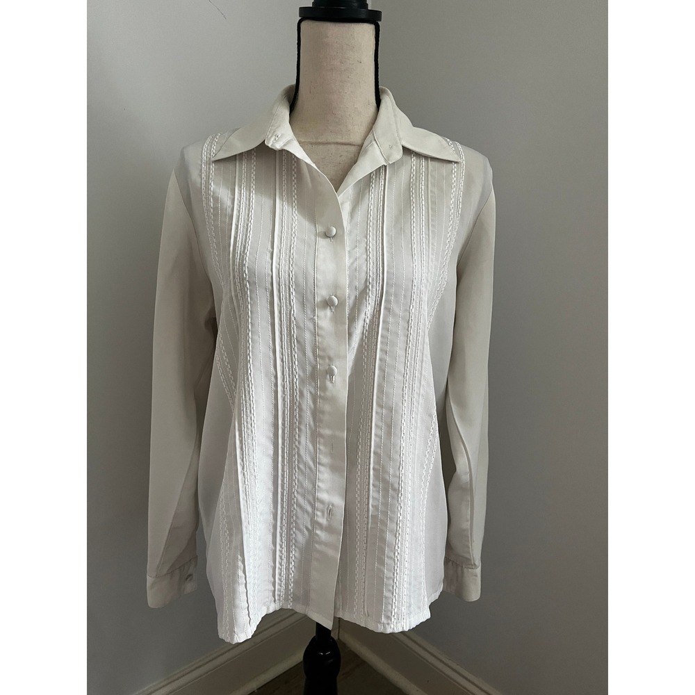 Vintage Off White Pintuck Blouse sz 8 Embroidered Button Down Minimalist Preppy